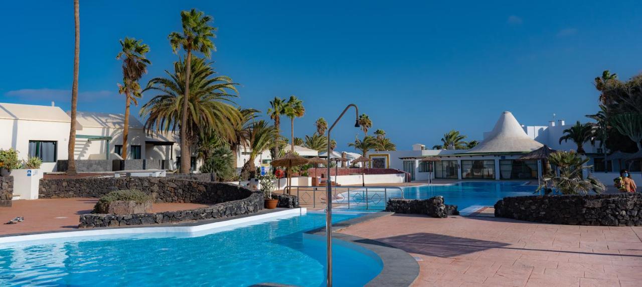 Apartamento En Playa Roca Primer Linea De Mar Costa Teguise Exterior foto